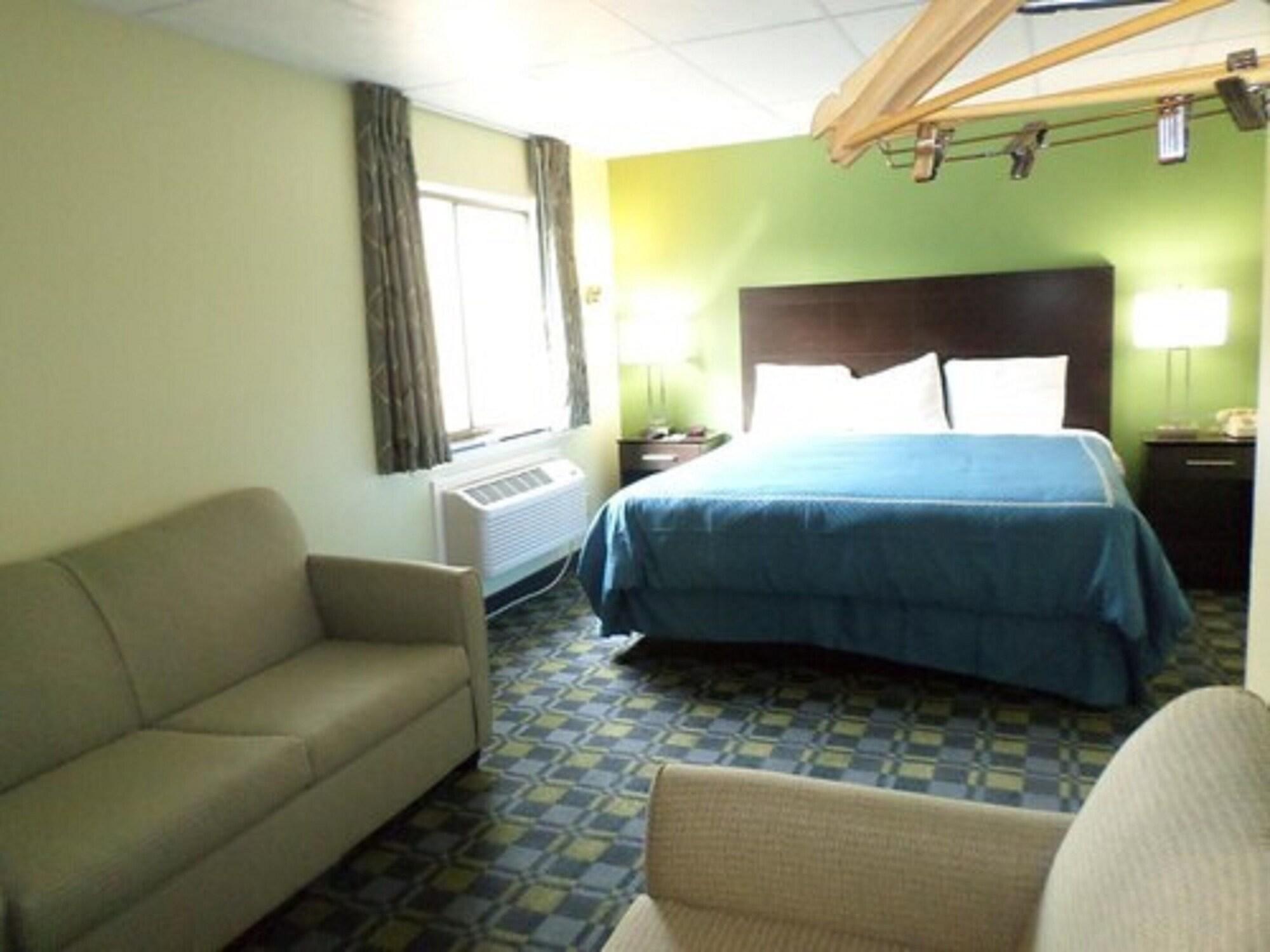 Travelodge By Wyndham Cleveland Lakewood Eksteriør bilde