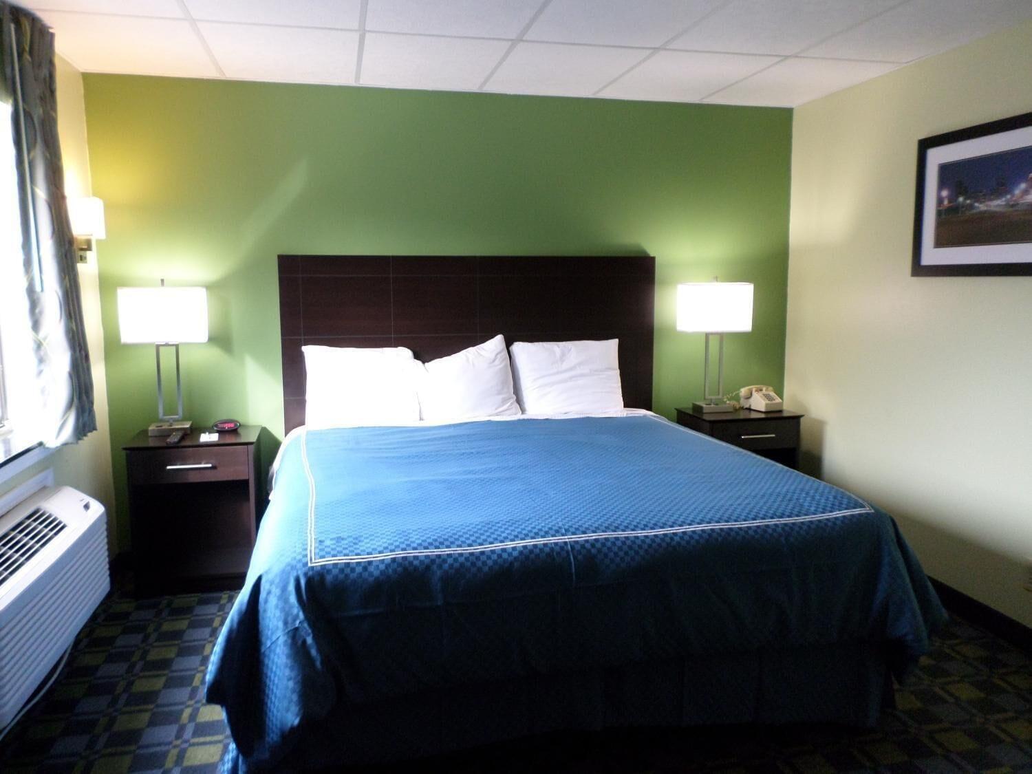 Travelodge By Wyndham Cleveland Lakewood Eksteriør bilde